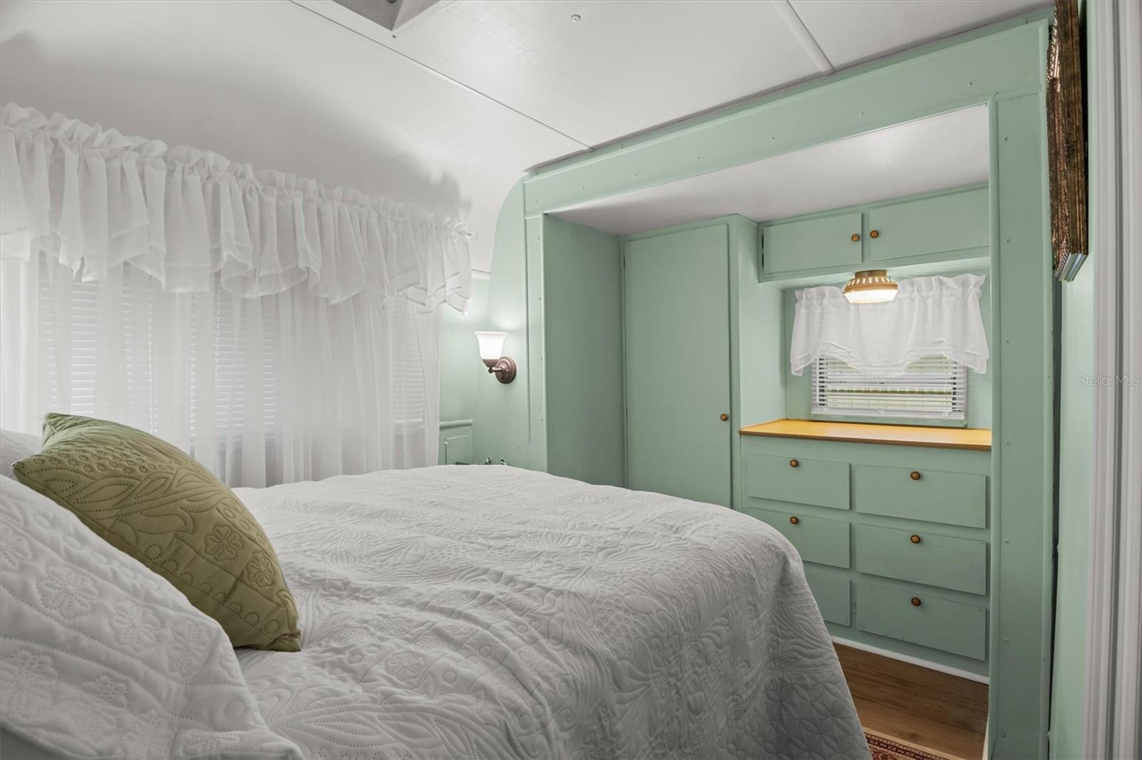 S5128614 Property Photo