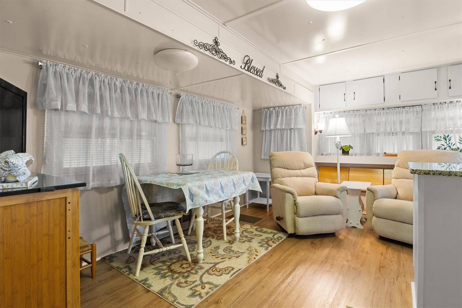 S5128614 Property Photo