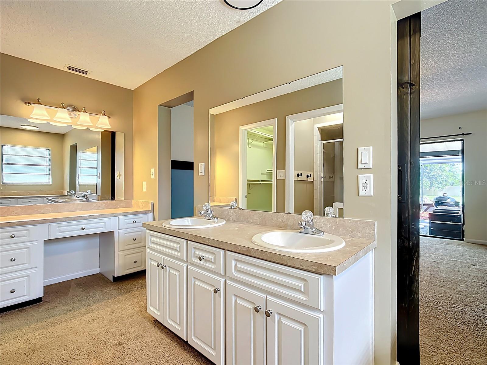 1034 SHADOWBROOK DR N, LAKELAND, FL, 33813