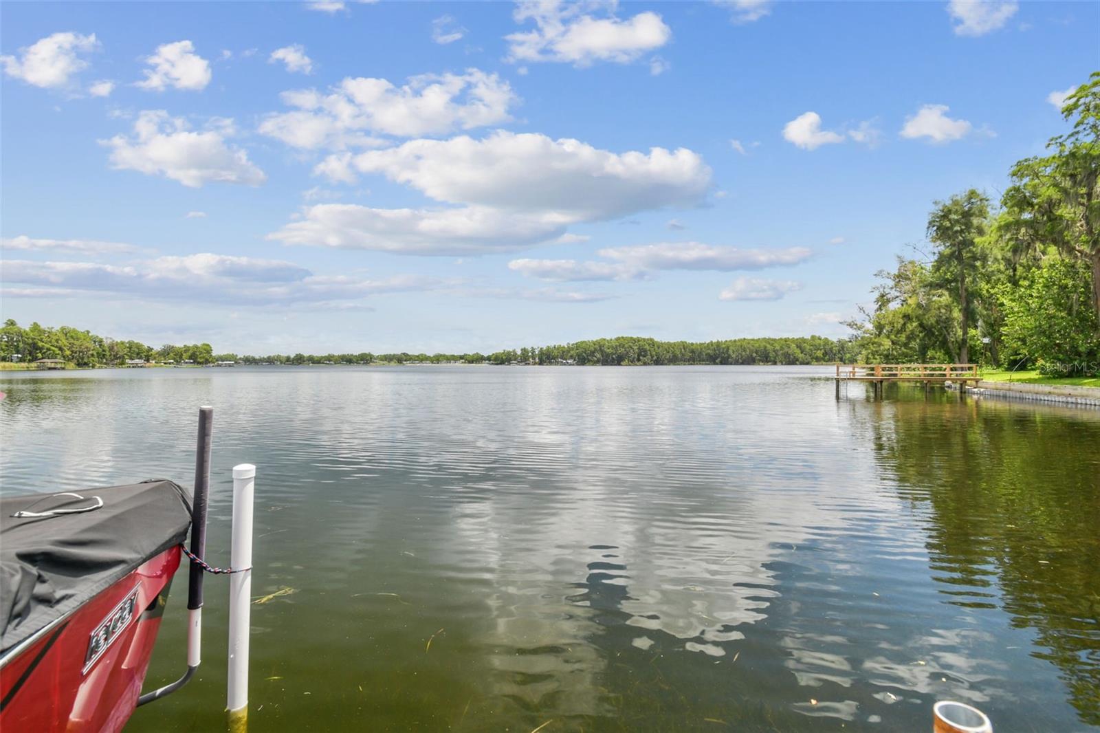 2566 LAKE MANOR DR, LAND O LAKES, FL, 34639