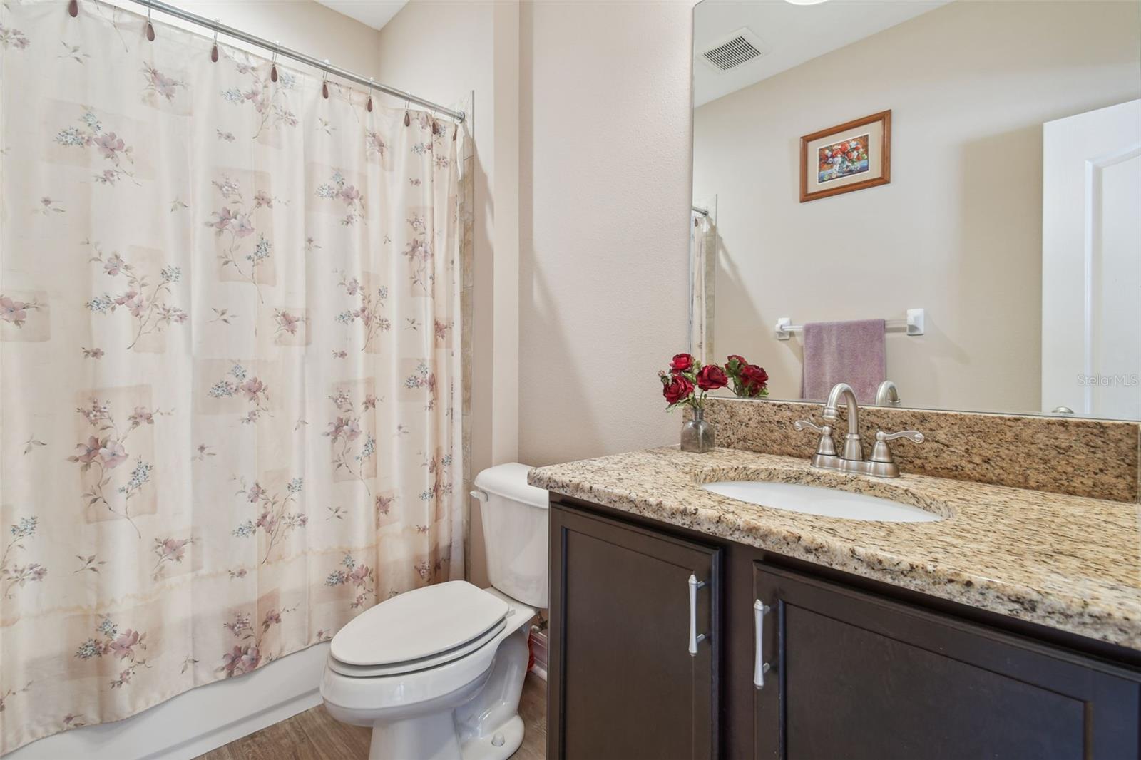 2566 LAKE MANOR DR, LAND O LAKES, FL, 34639