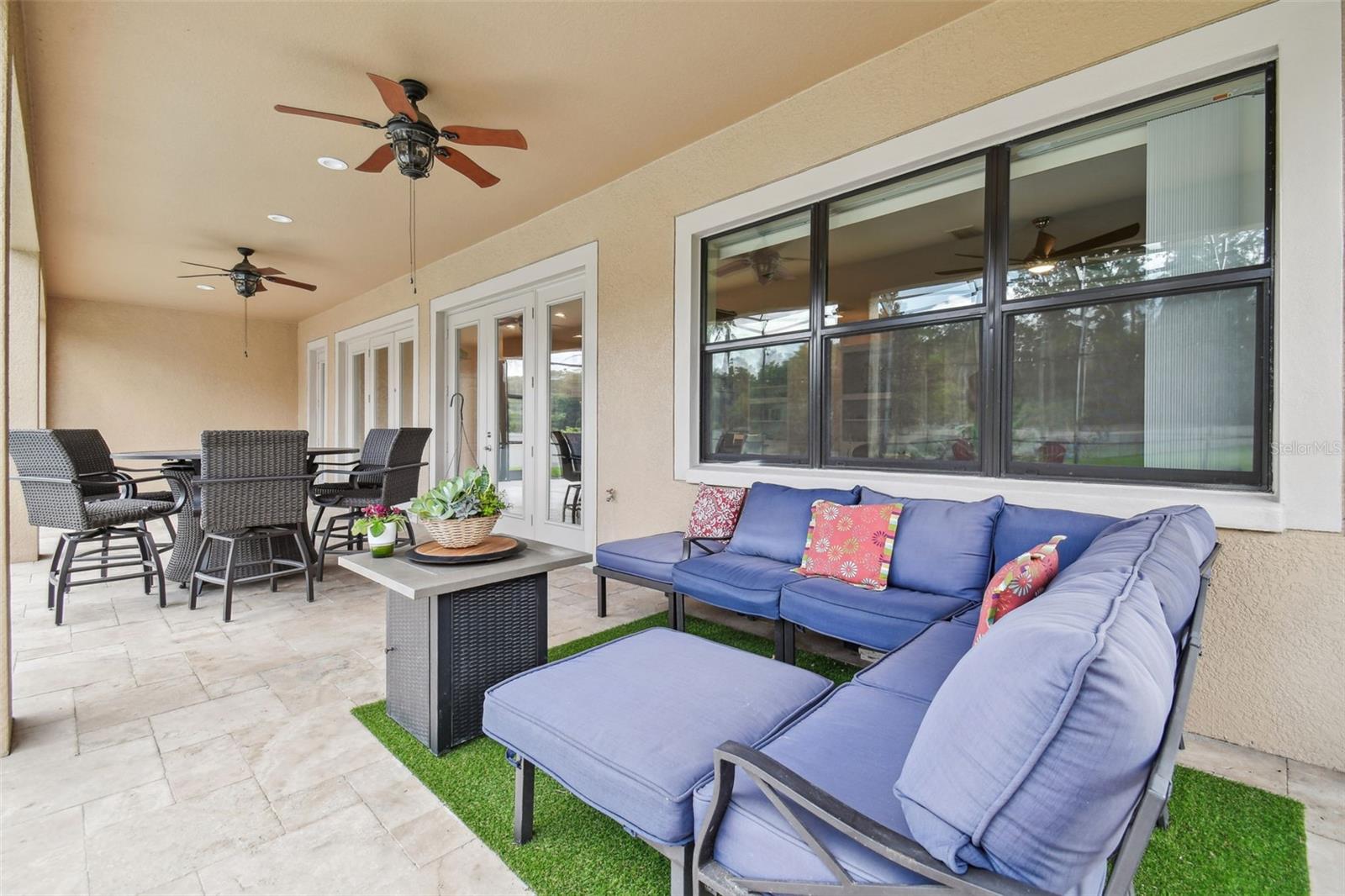 2566 LAKE MANOR DR, LAND O LAKES, FL, 34639