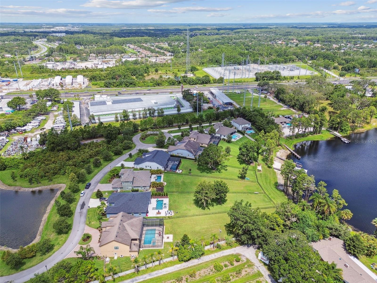 2566 LAKE MANOR DR, LAND O LAKES, FL, 34639