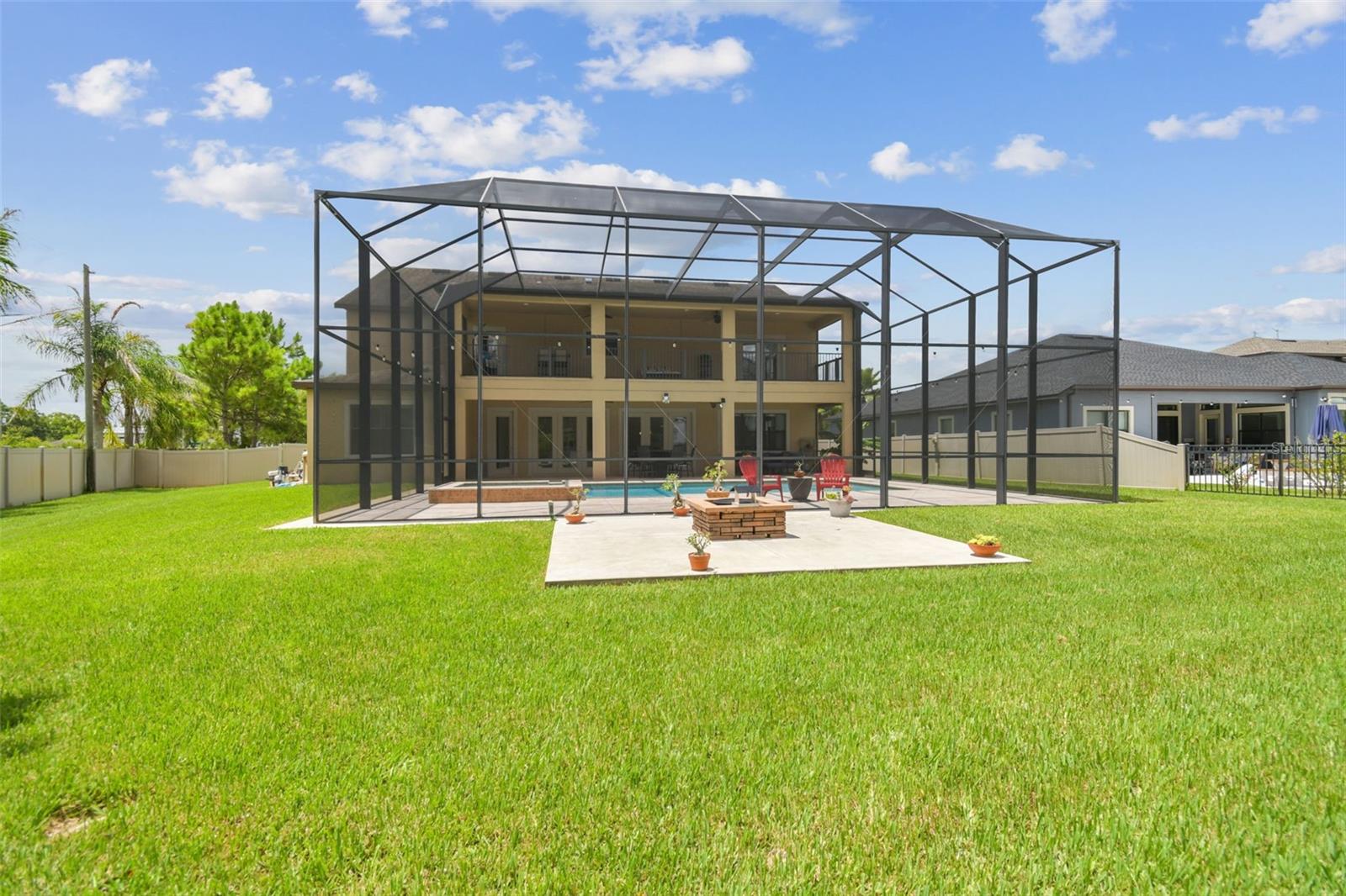 2566 LAKE MANOR DR, LAND O LAKES, FL, 34639