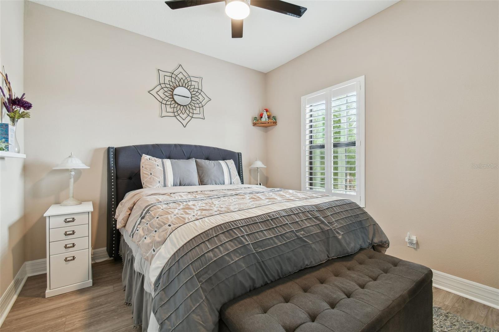 2566 LAKE MANOR DR, LAND O LAKES, FL, 34639