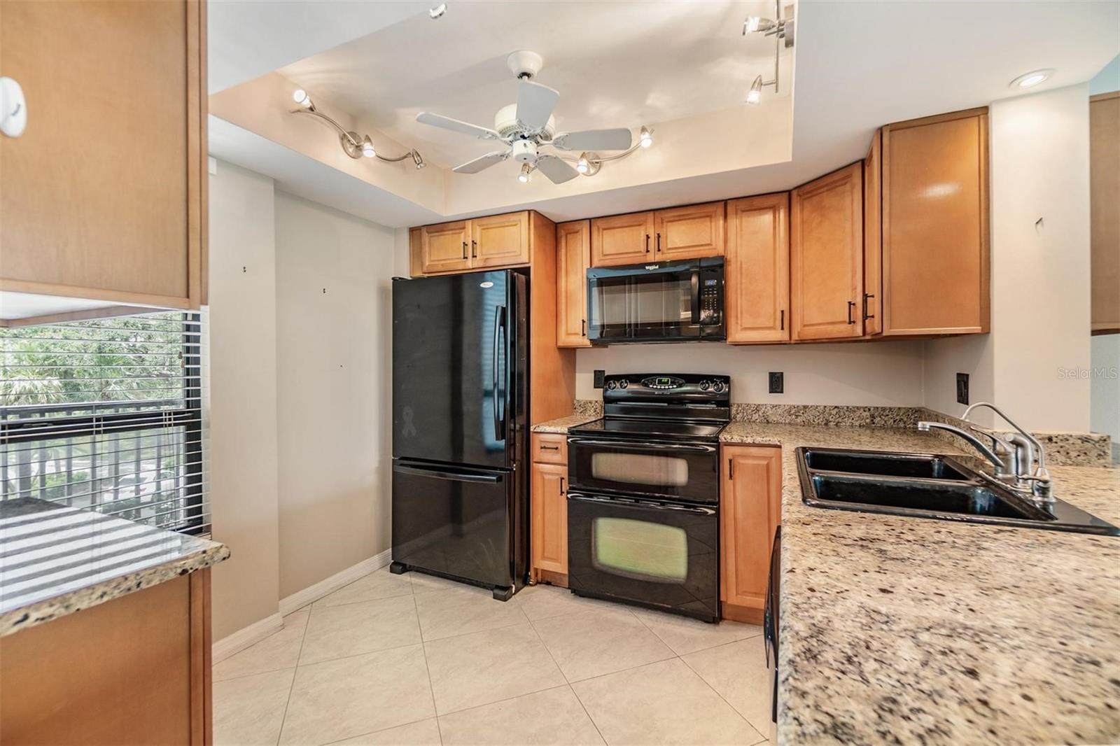 TB8394854 Property Photo