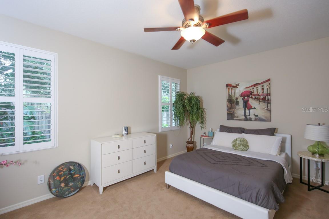 1732 OLD SUMMERWOOD BLVD, SARASOTA, FL, 34232