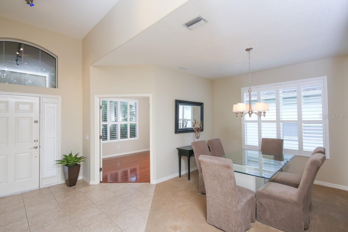 1732 OLD SUMMERWOOD BLVD, SARASOTA, FL, 34232
