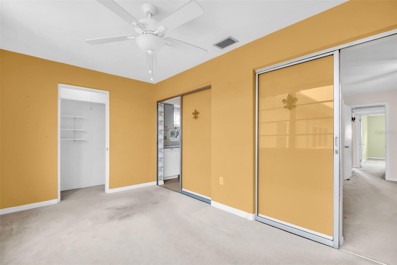 TB8394858 Property Photo