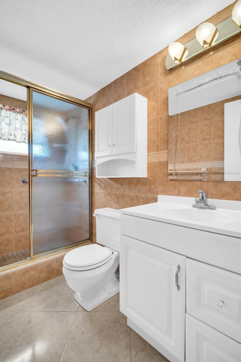 TB8394858 Property Photo