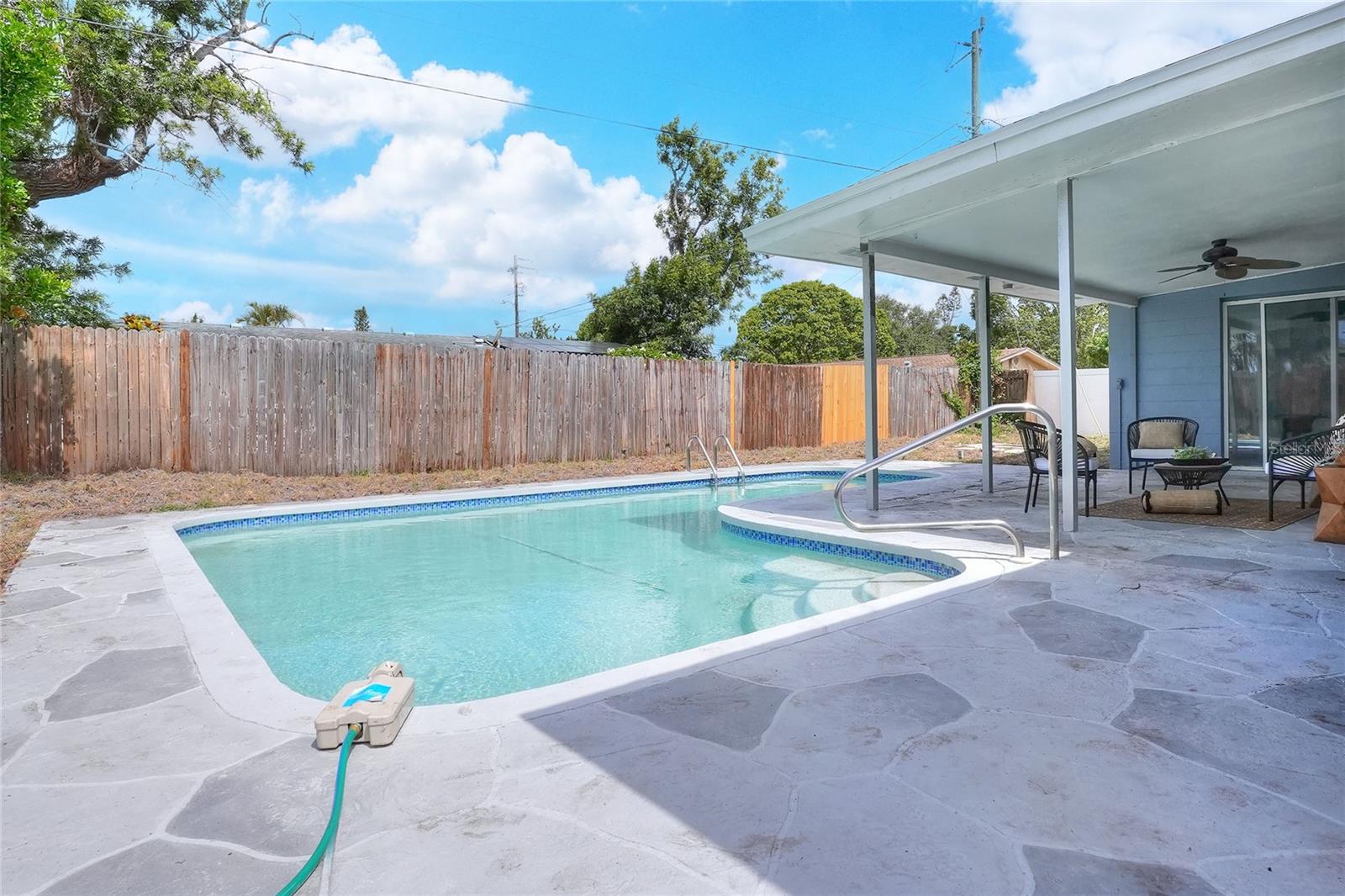 2306 33RD ST W, BRADENTON, FL, 34205