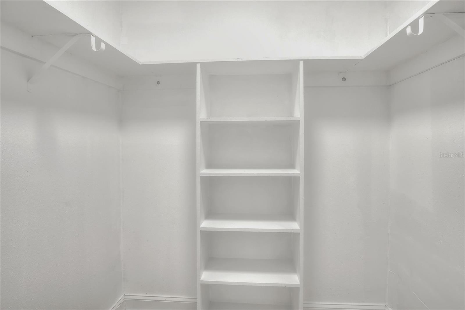 2306 33RD ST W, BRADENTON, FL, 34205