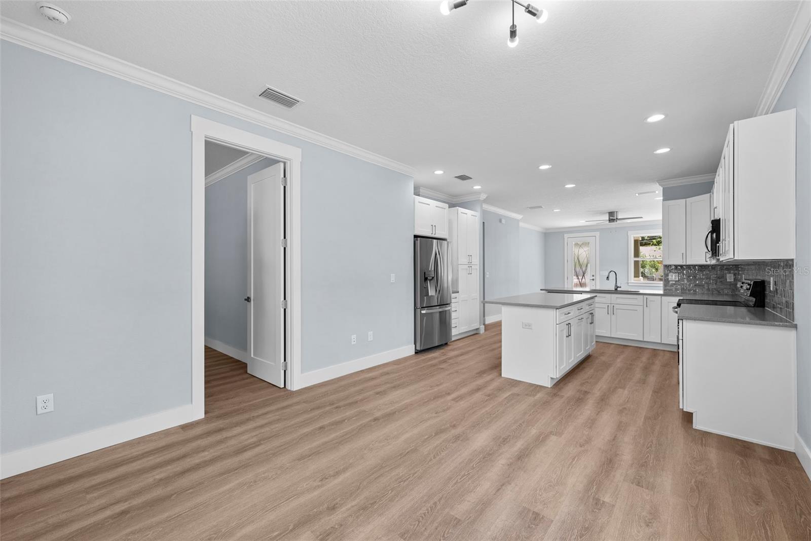 5703 N 20TH ST, TAMPA, FL, 33610