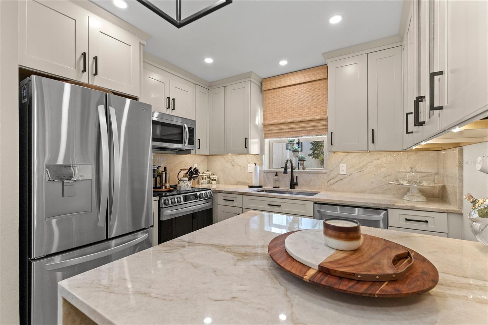 4214 HARBOR HOUSE DR, TAMPA, FL, 33615