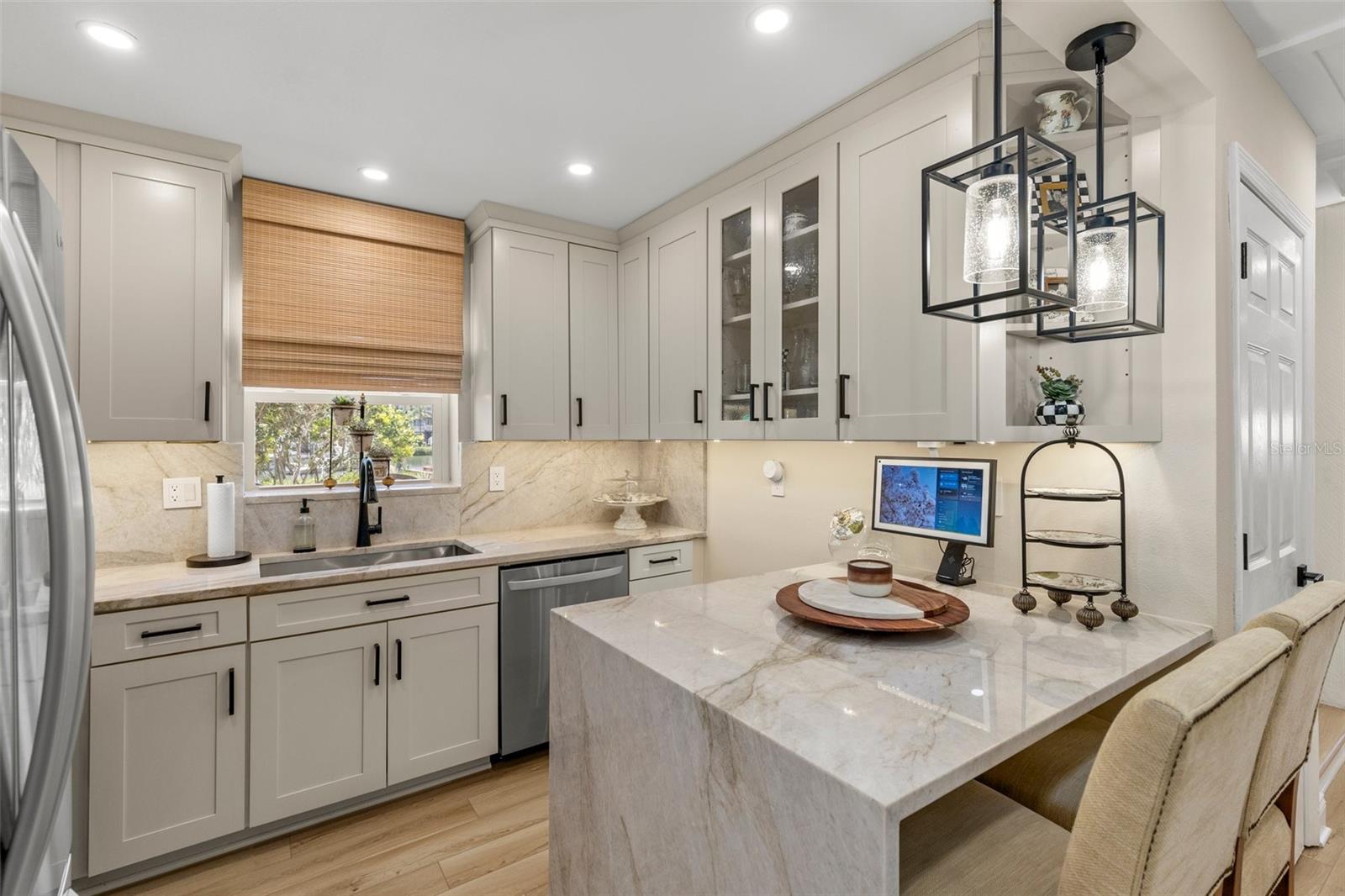 4214 HARBOR HOUSE DR, TAMPA, FL, 33615