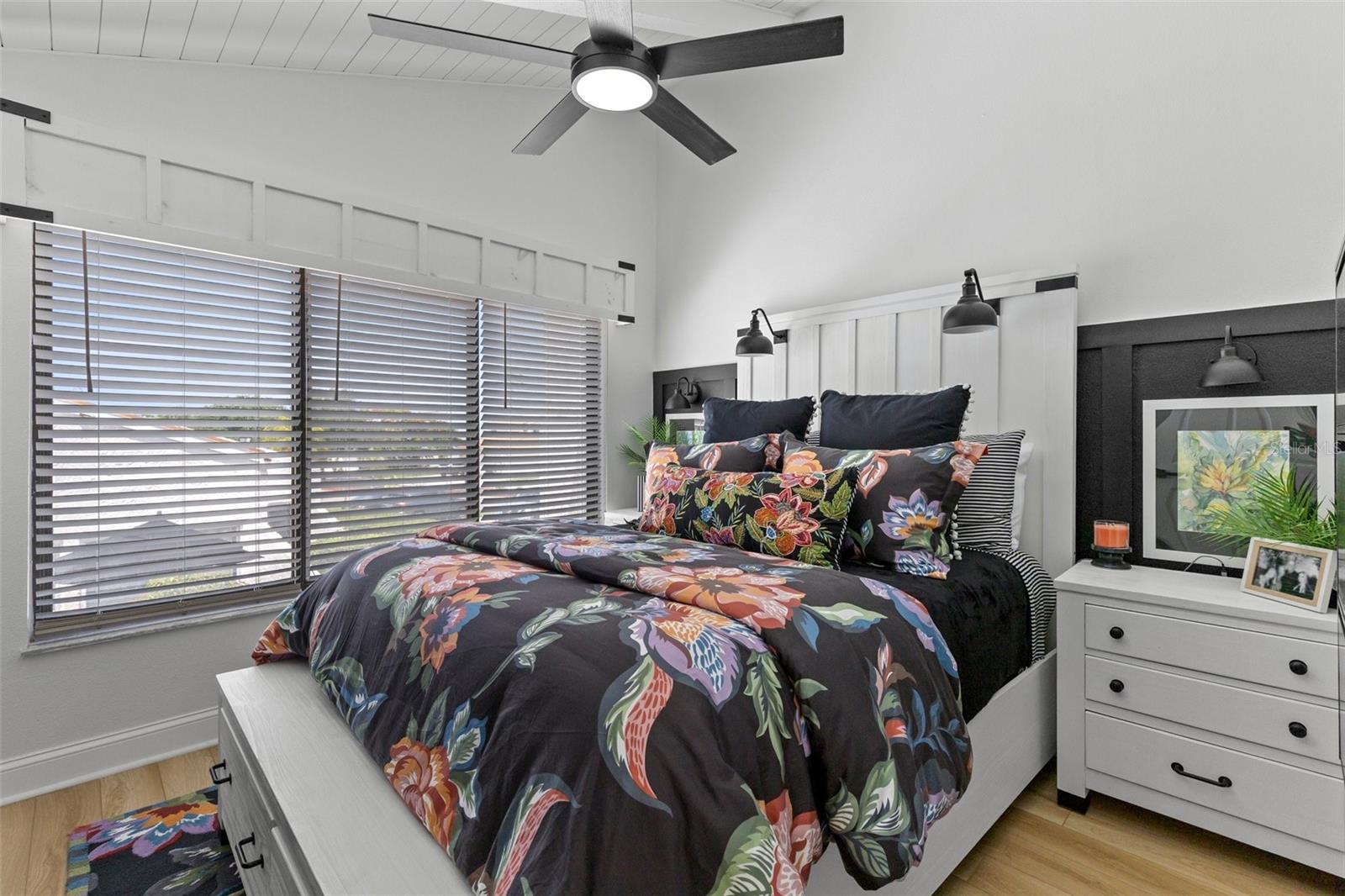 4214 HARBOR HOUSE DR, TAMPA, FL, 33615