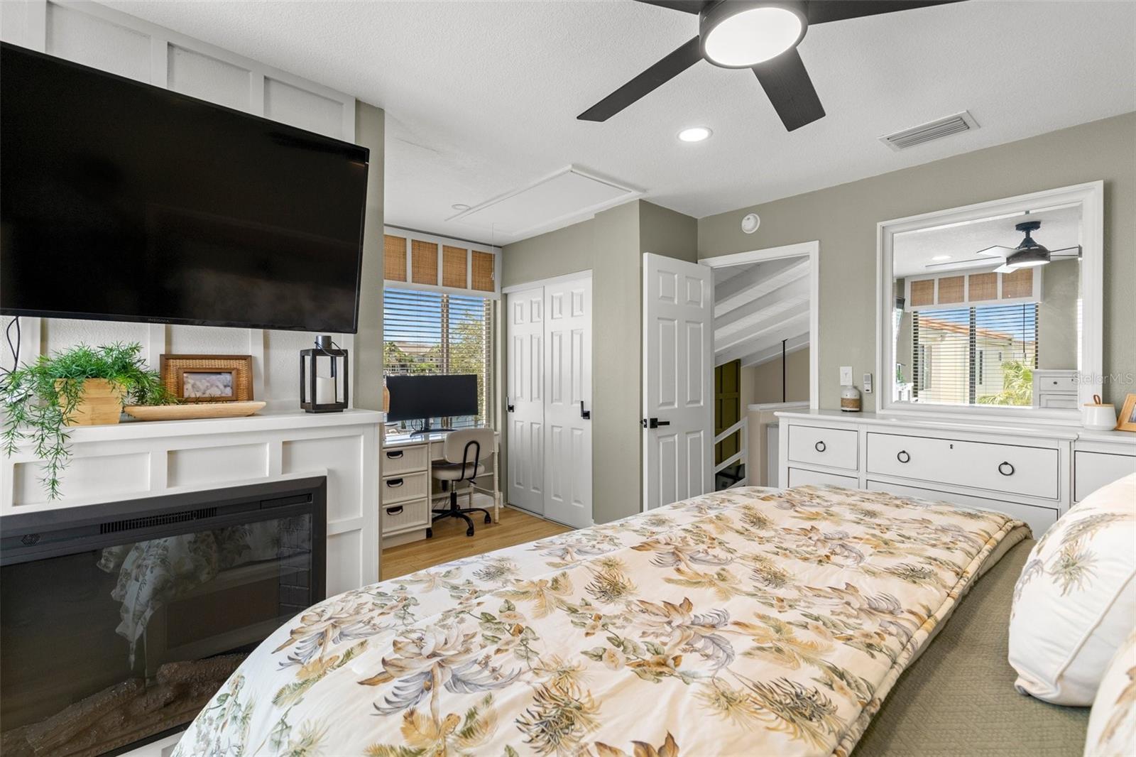 4214 HARBOR HOUSE DR, TAMPA, FL, 33615