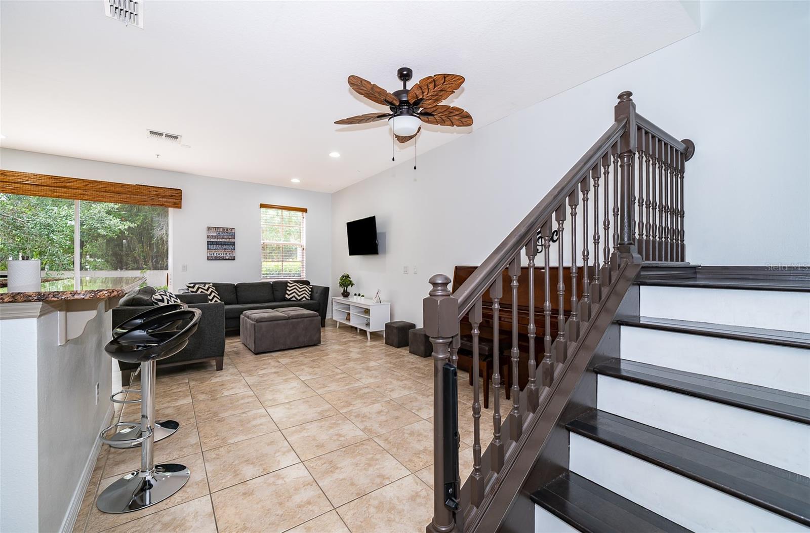 156 CANTERBURY BELL DR, OVIEDO, FL, 32765