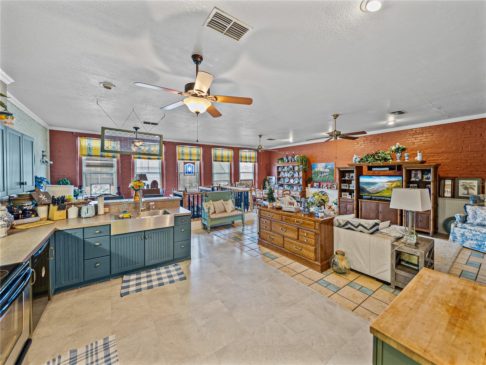 135 S CENTRAL AVE, BARTOW, FL, 33830