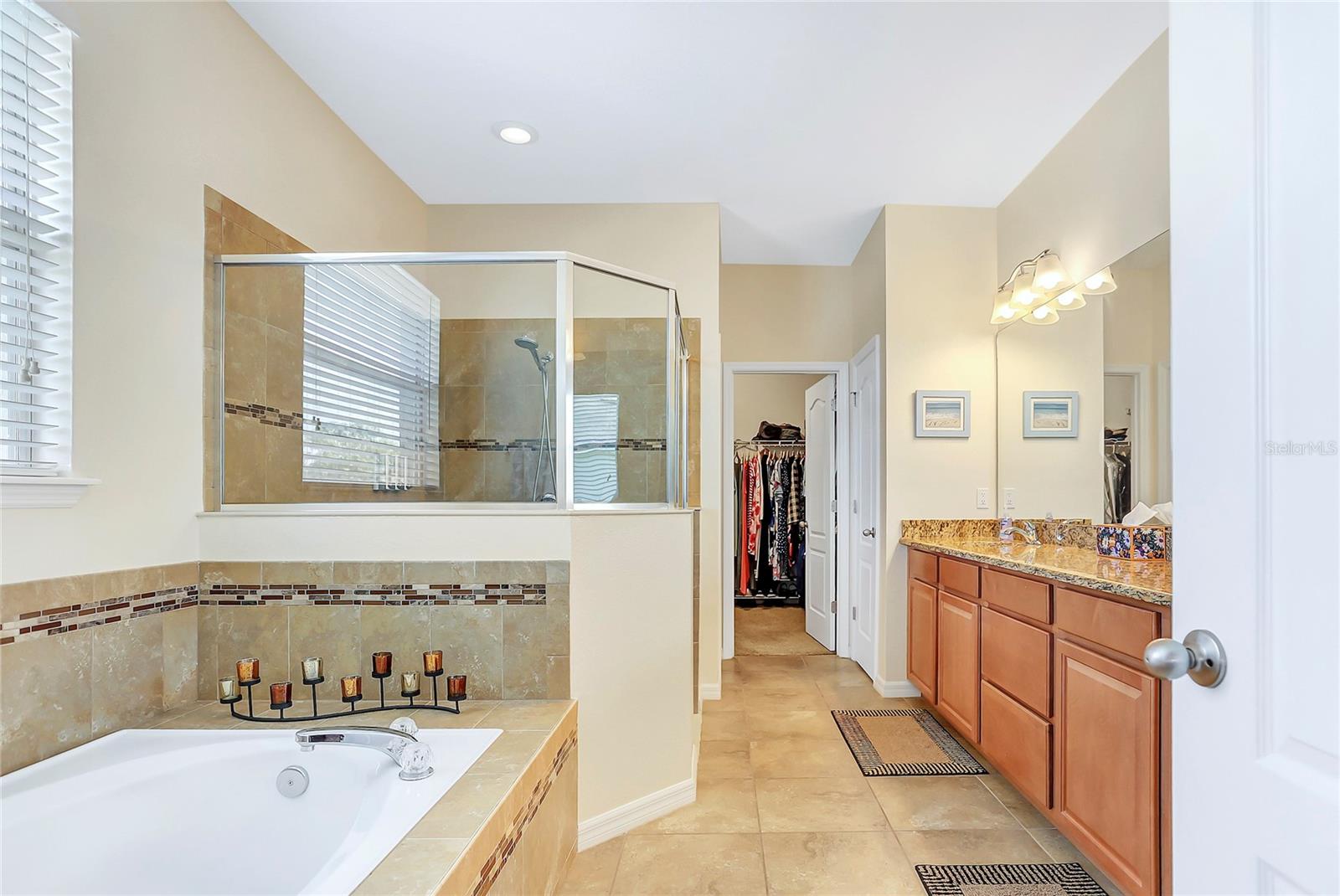 724 GRASSY STONE DR, WINTER GARDEN, FL, 34787