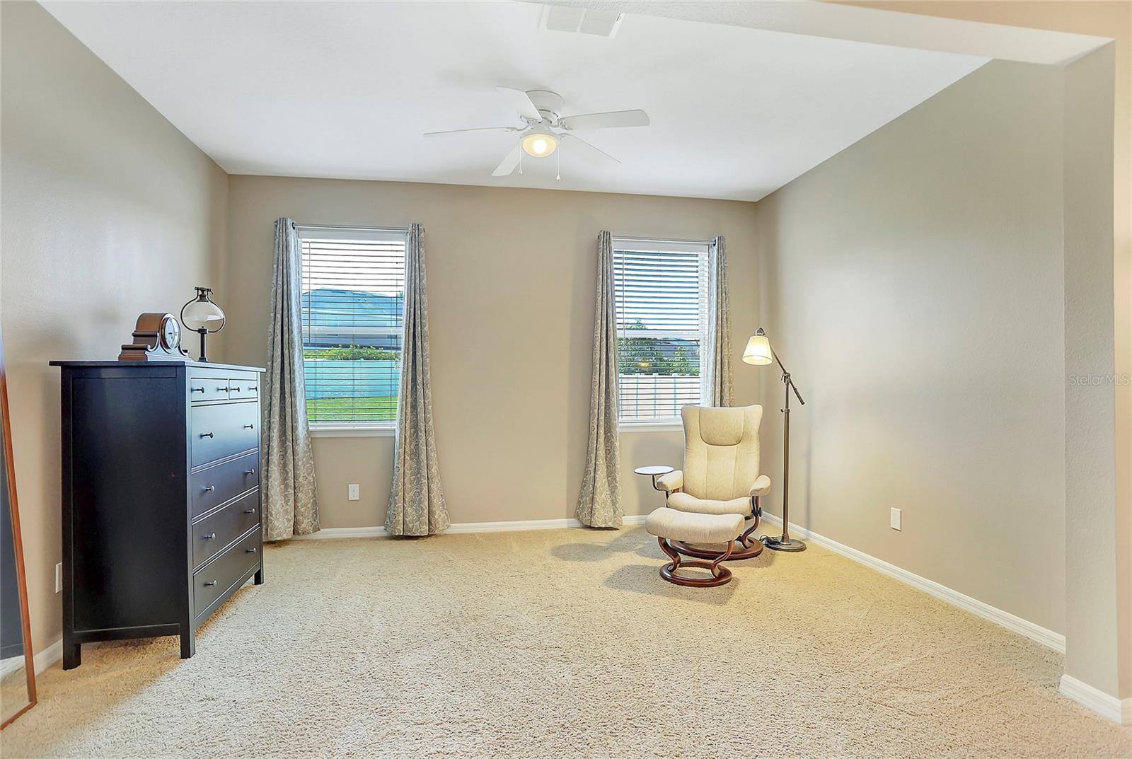 724 GRASSY STONE DR, WINTER GARDEN, FL, 34787