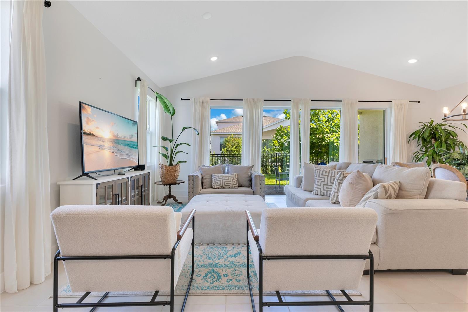 744 CURLY LOCKS LOOP, APOPKA, FL, 32703