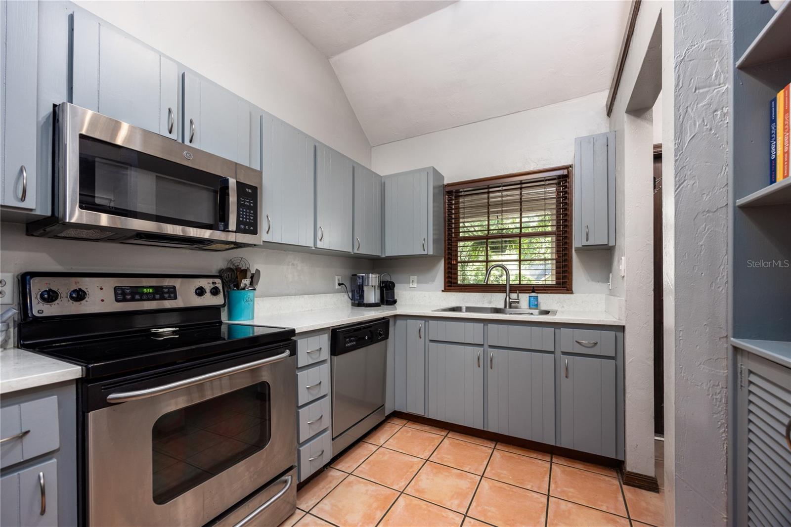 5102 SW 83RD TER, GAINESVILLE, FL, 32608