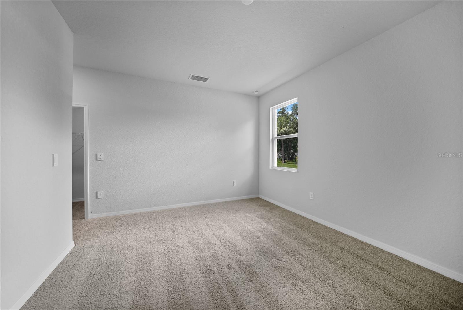 1057 PRESQUE ISLE DR, PORT CHARLOTTE, FL, 33952