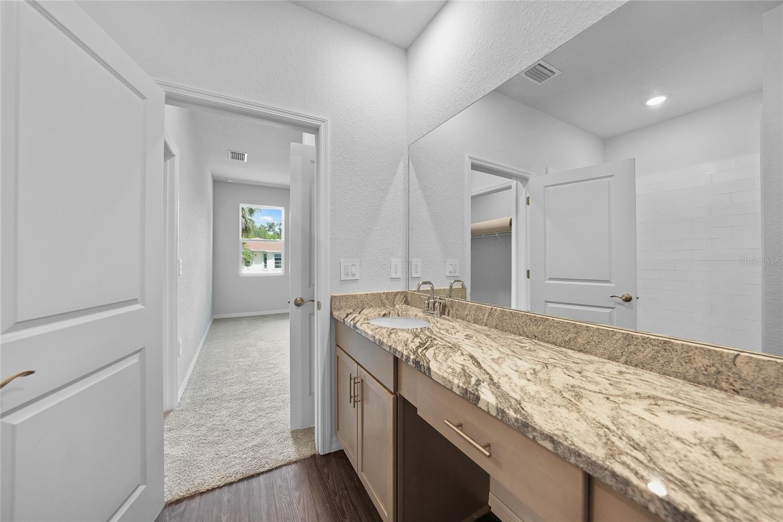 1057 PRESQUE ISLE DR, PORT CHARLOTTE, FL, 33952