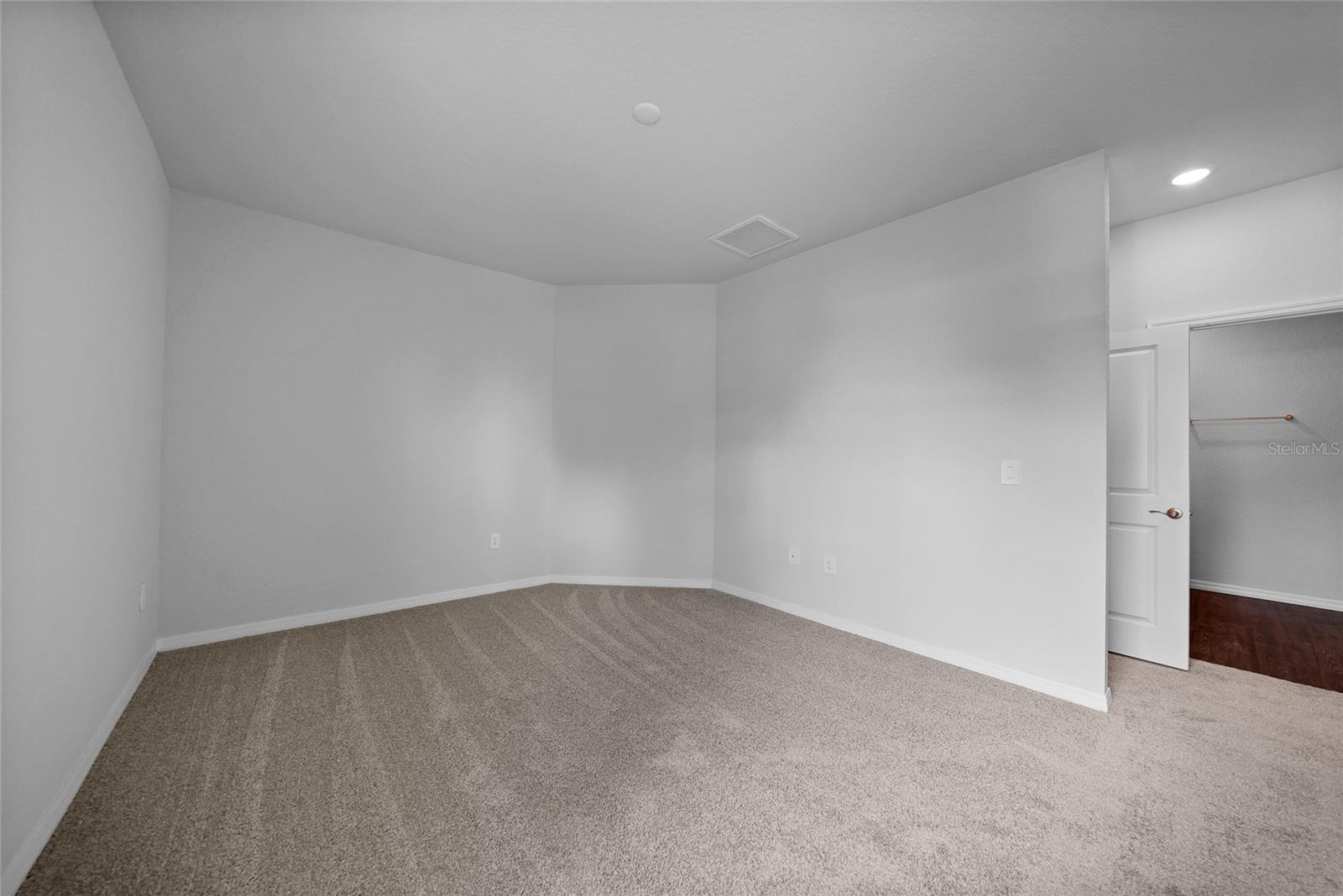 1057 PRESQUE ISLE DR, PORT CHARLOTTE, FL, 33952