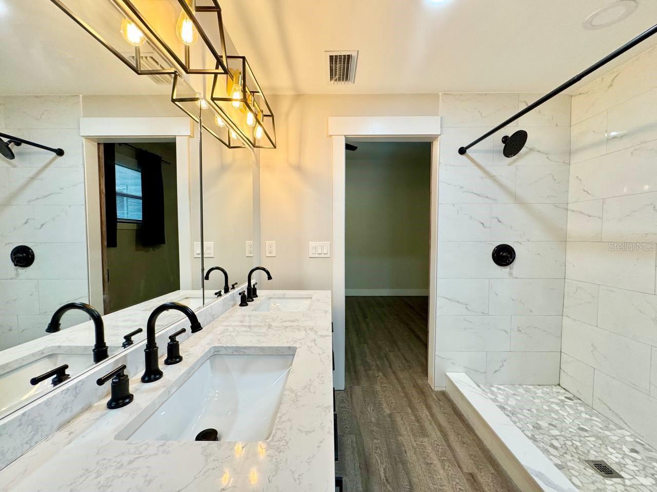 1216 E CHELSEA ST, TAMPA, FL, 33603