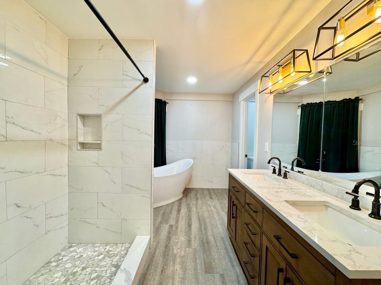 1216 E CHELSEA ST, TAMPA, FL, 33603