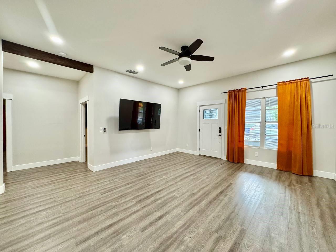 1216 E CHELSEA ST, TAMPA, FL, 33603