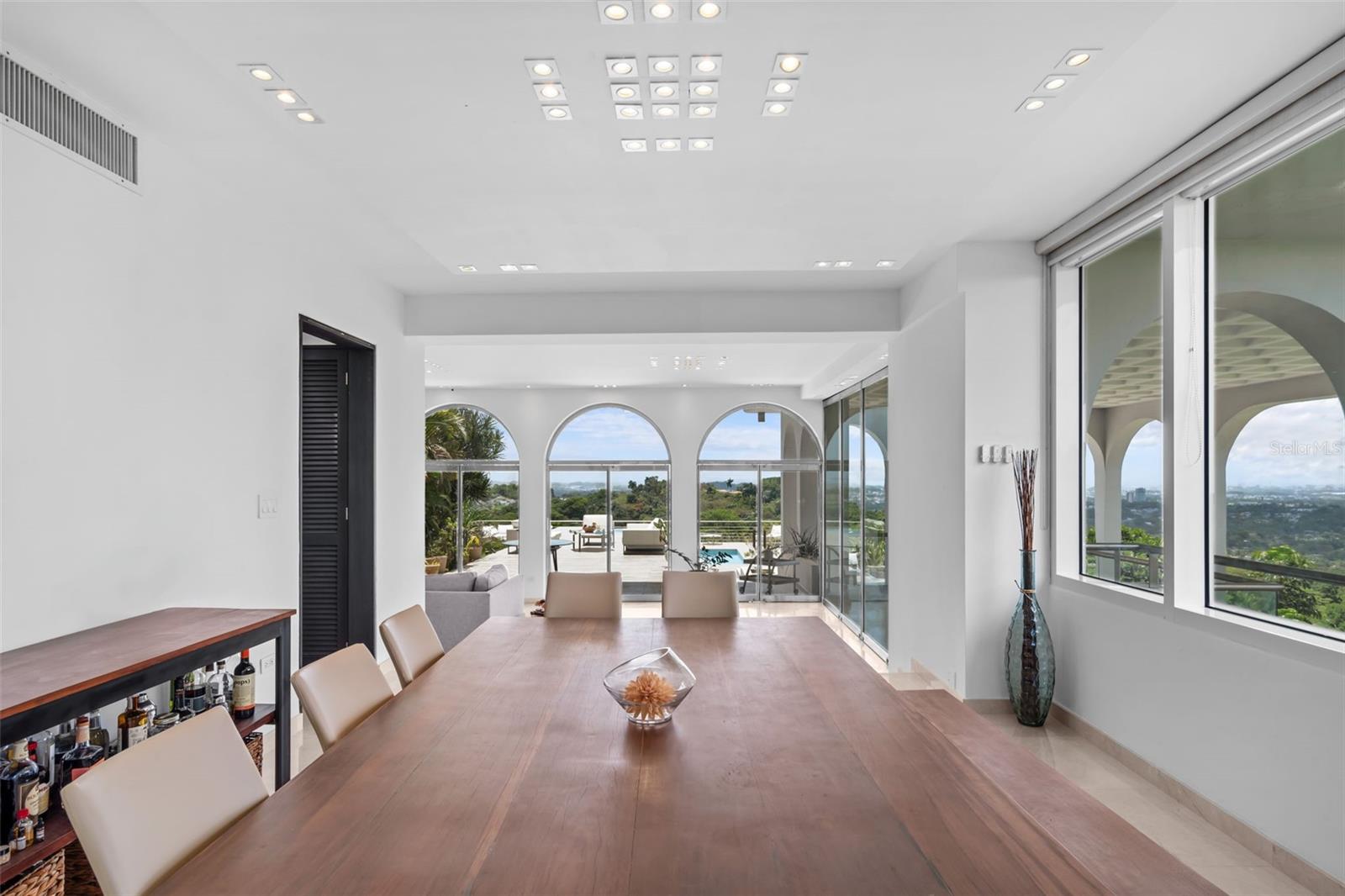 PR9114135 Property Photo