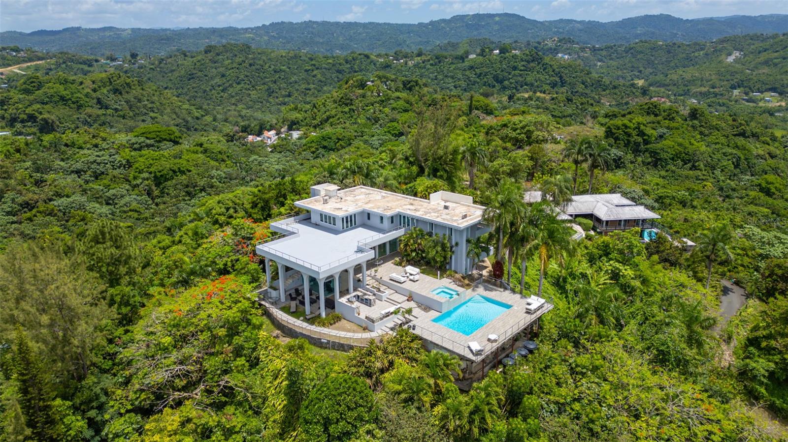 PR9114135 Property Photo