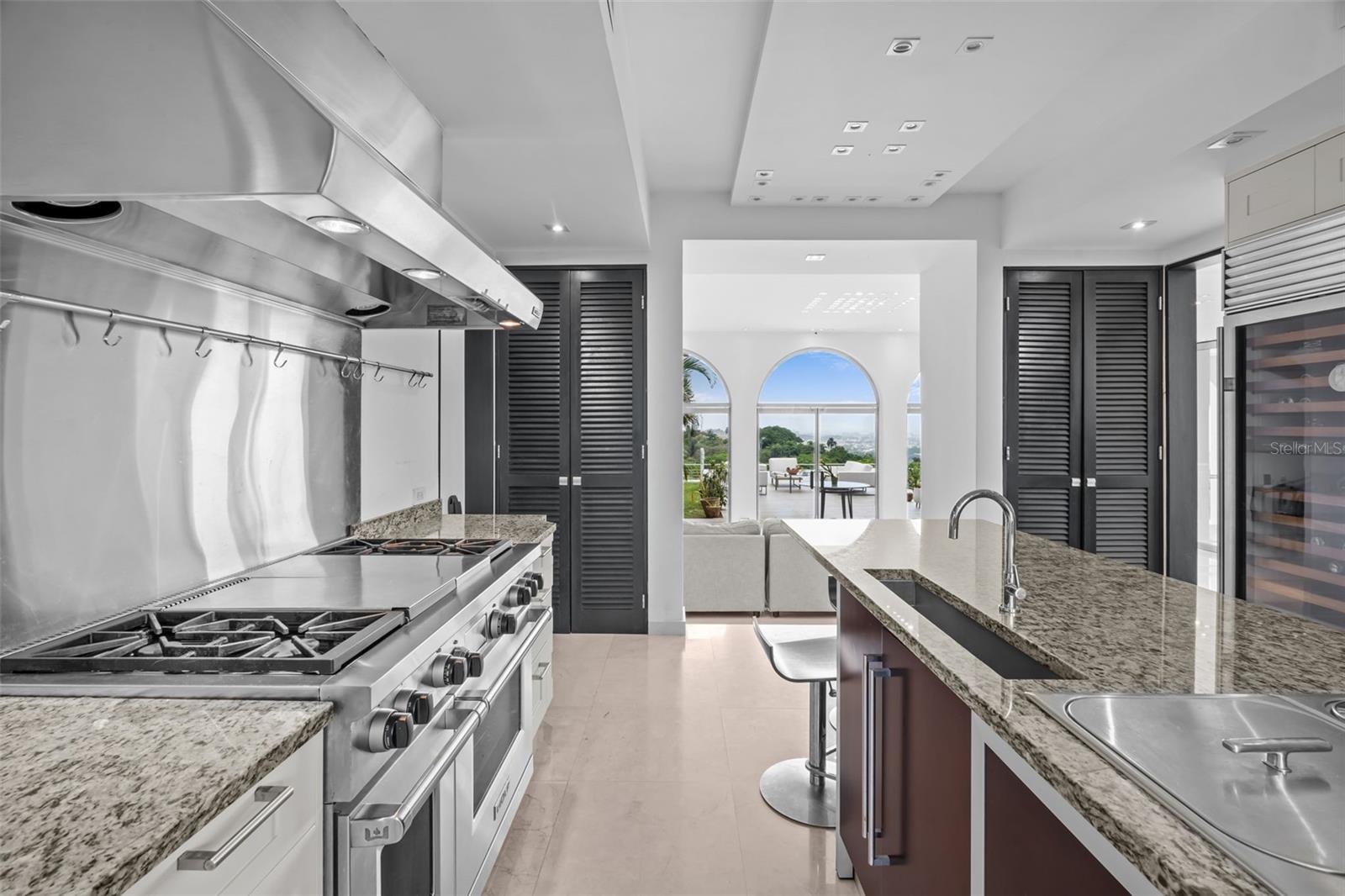 PR9114135 Property Photo