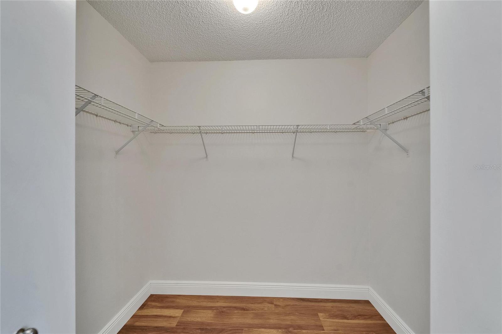 304 CALOOSA PALMS CT, SUN CITY CENTER, FL, 33573