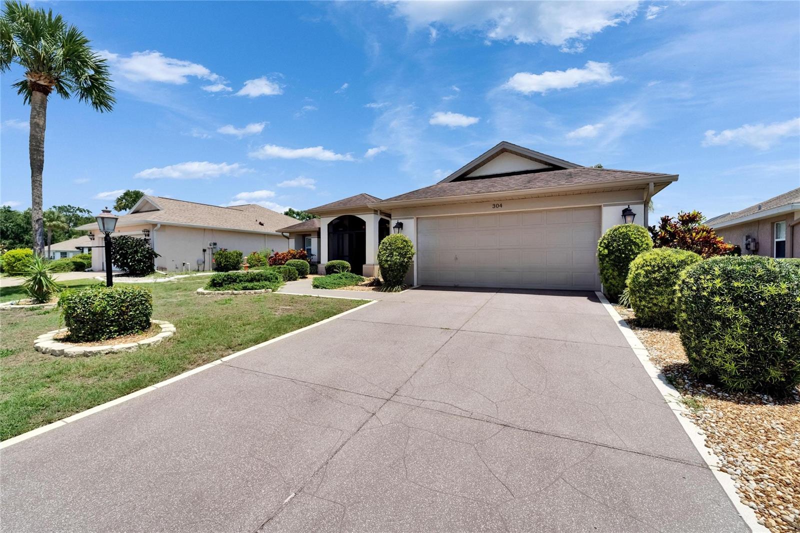 304 CALOOSA PALMS CT, SUN CITY CENTER, FL, 33573