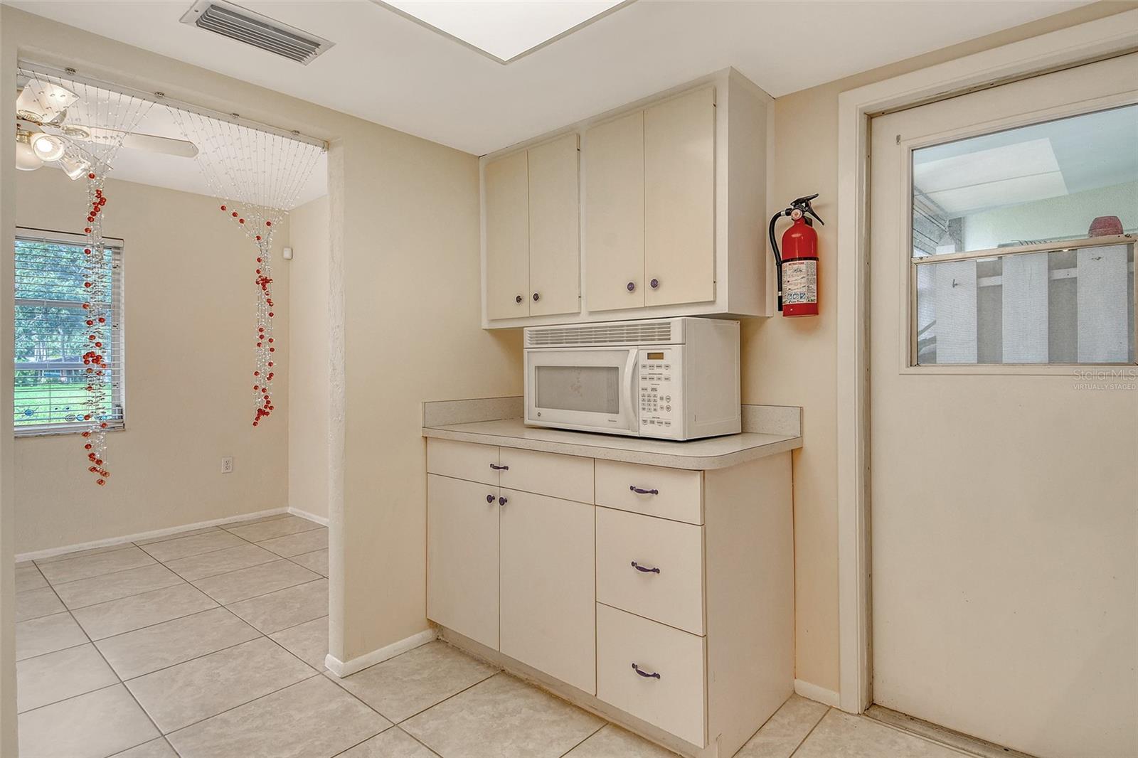 A4655365 Property Photo