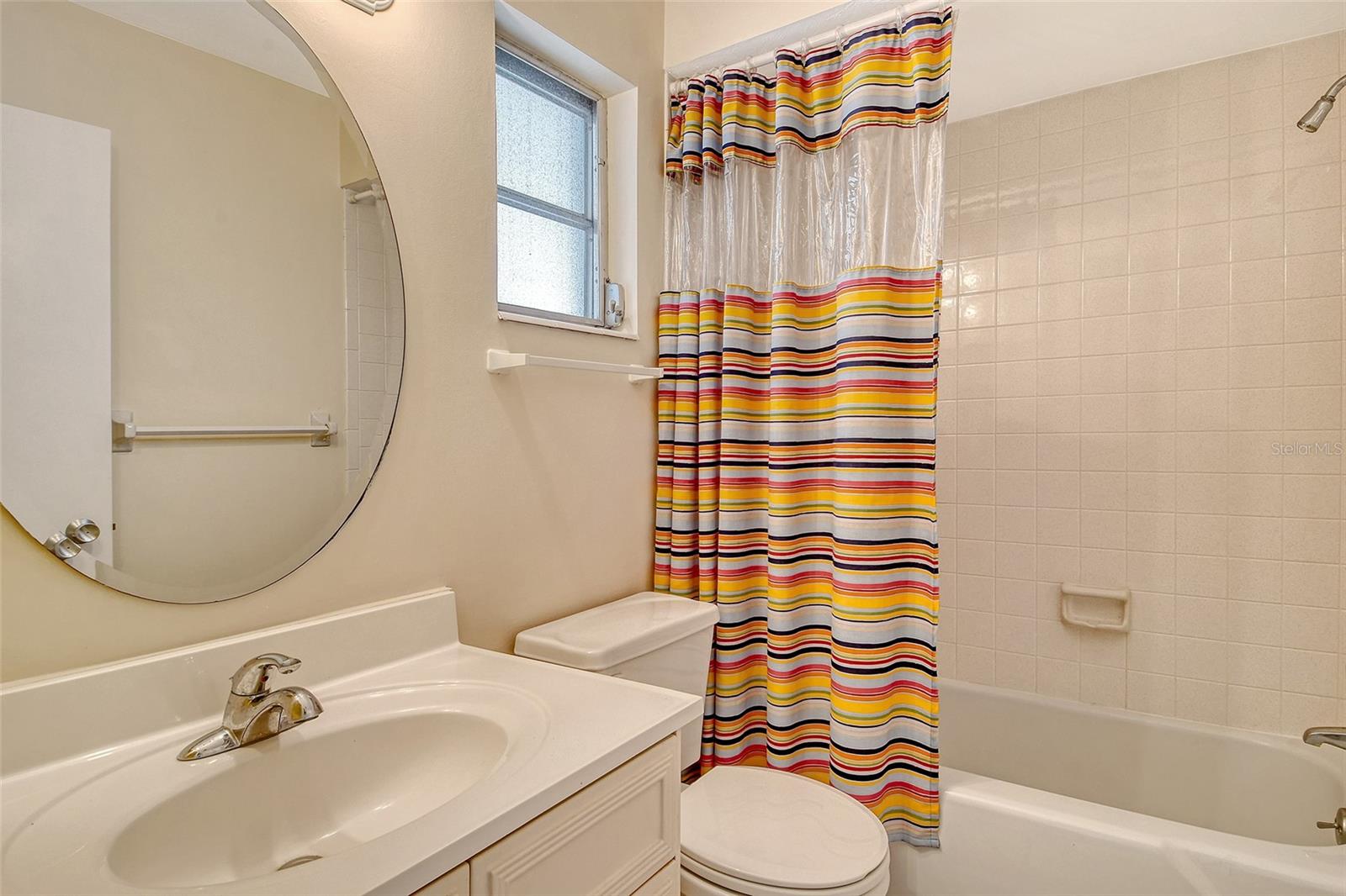 A4655365 Property Photo