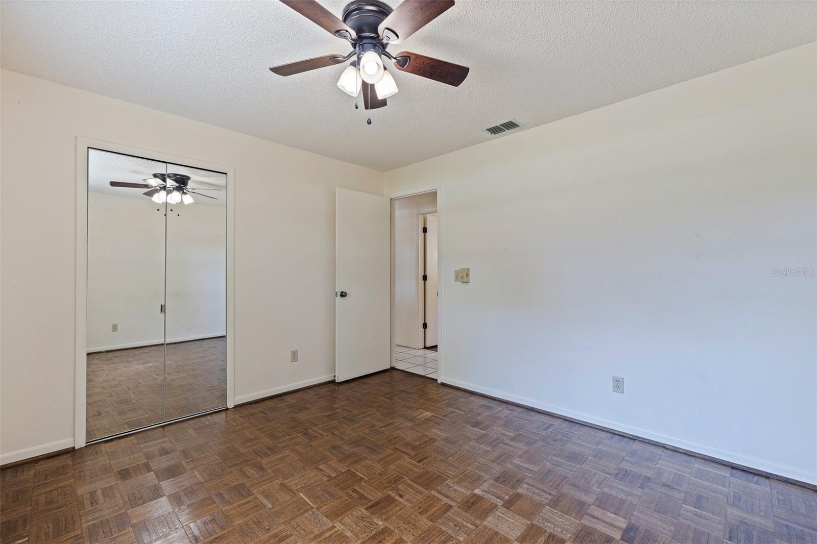 201 WESTWOOD TER N, ST PETERSBURG, FL, 33710