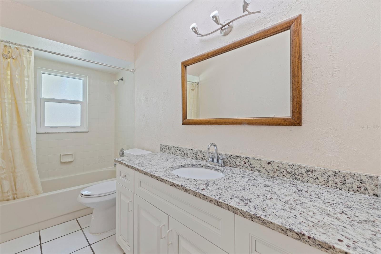 201 WESTWOOD TER N, ST PETERSBURG, FL, 33710