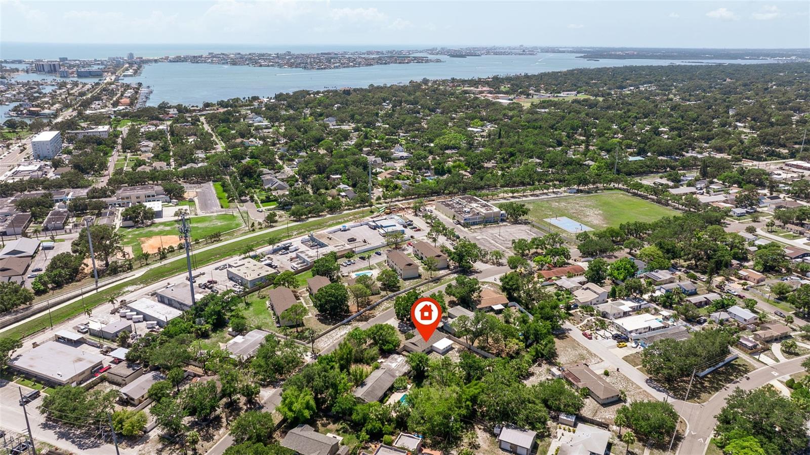 201 WESTWOOD TER N, ST PETERSBURG, FL, 33710