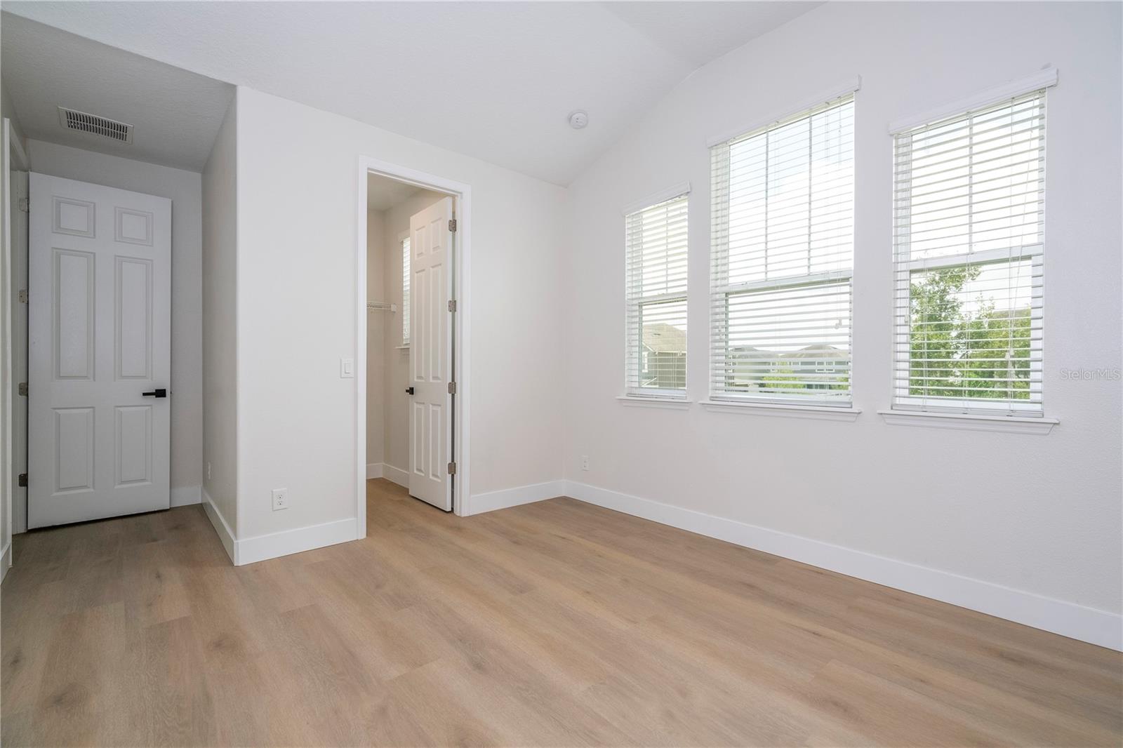 5161 DOVE TREE ST, ORLANDO, FL, 32811