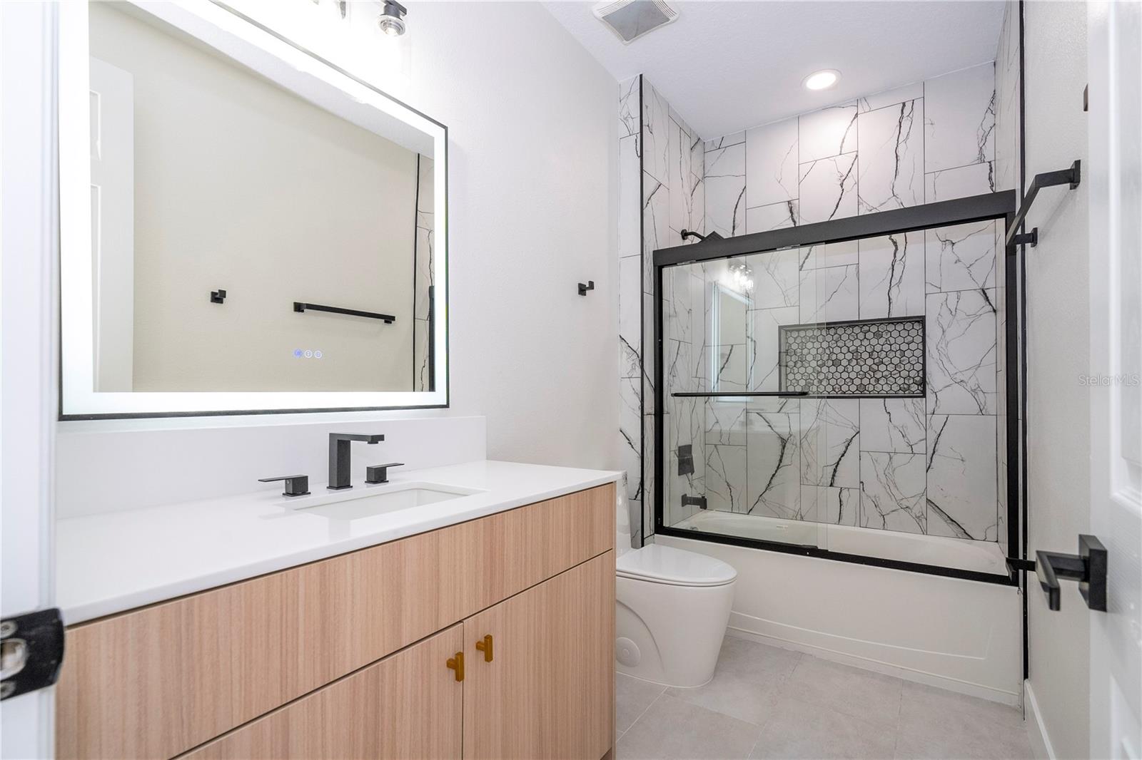 5161 DOVE TREE ST, ORLANDO, FL, 32811