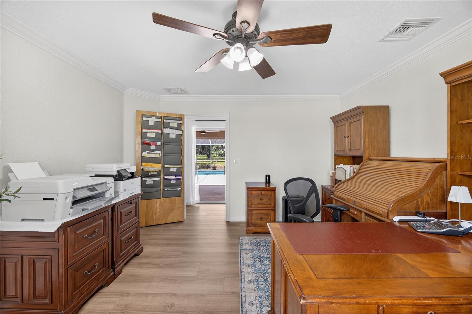 A4655381 Property Photo