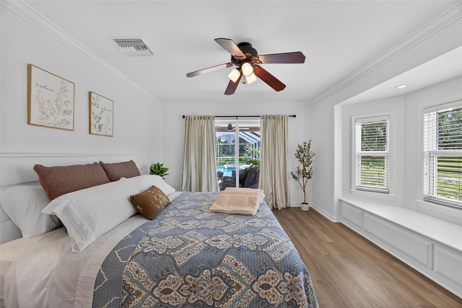 A4655381 Property Photo