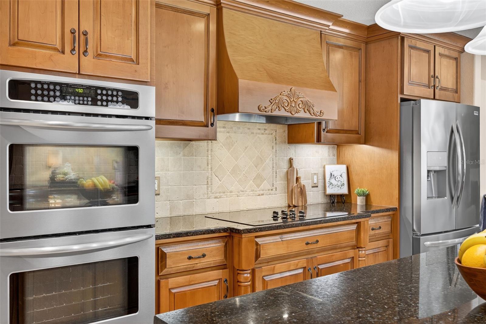 A4655381 Property Photo