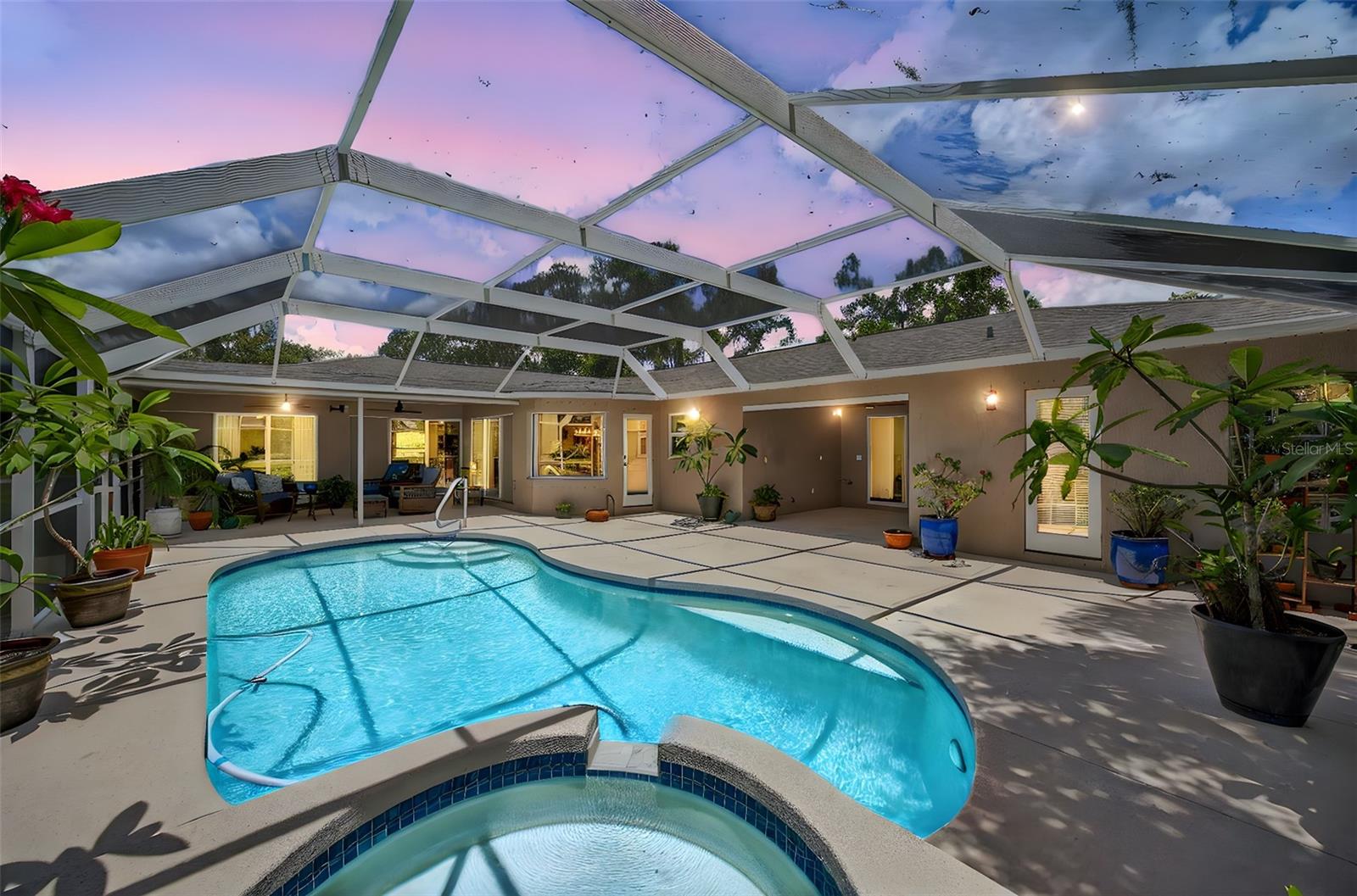 A4655381 Property Photo
