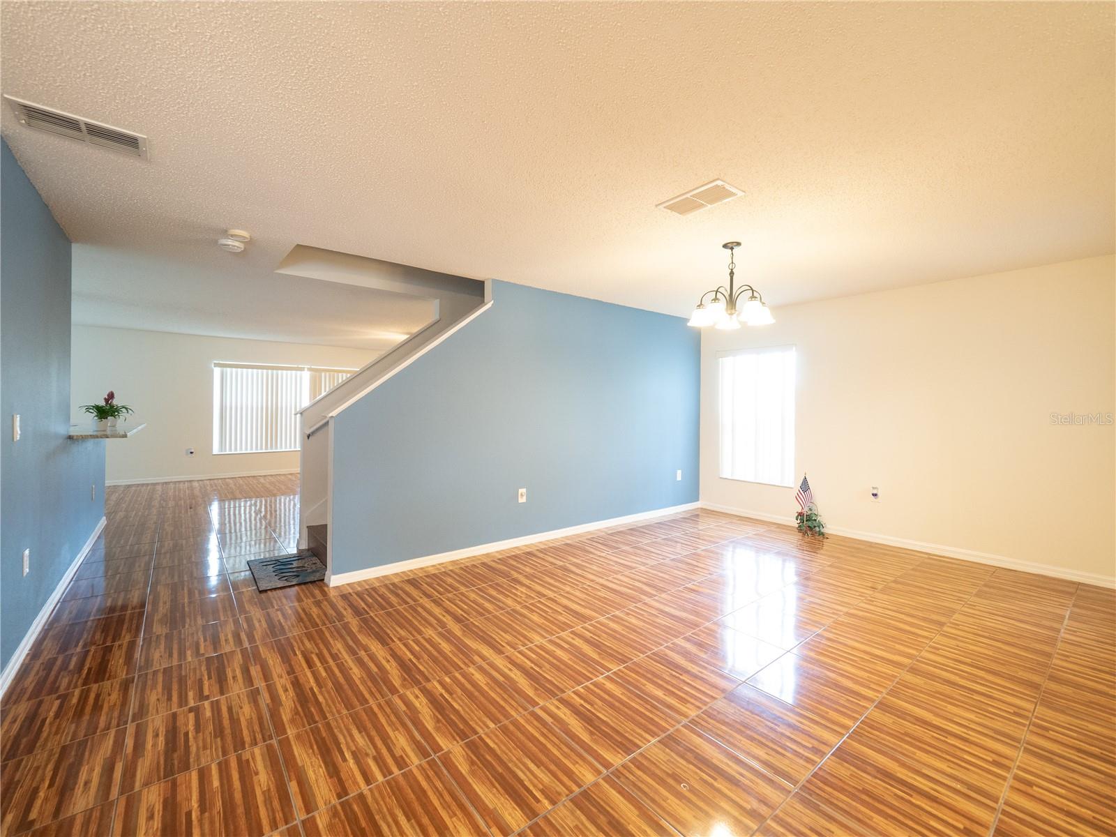 8330 LAINIE LN, ORLANDO, FL, 32818